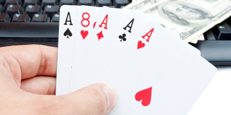 12BET_Bật Mí Thú Vị Về Bộ Bài Poker Dành Cho Người Chơi