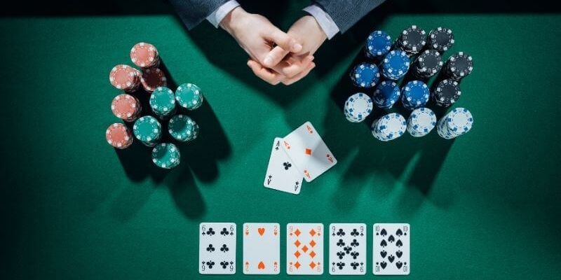 12BET_Cách Chia Bài Poker Và Bí Quyết Chơi Poker Đỉnh Nhất